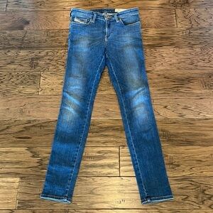 Diesel Skinzee Super Slim Skinny Regular Waist Size 27